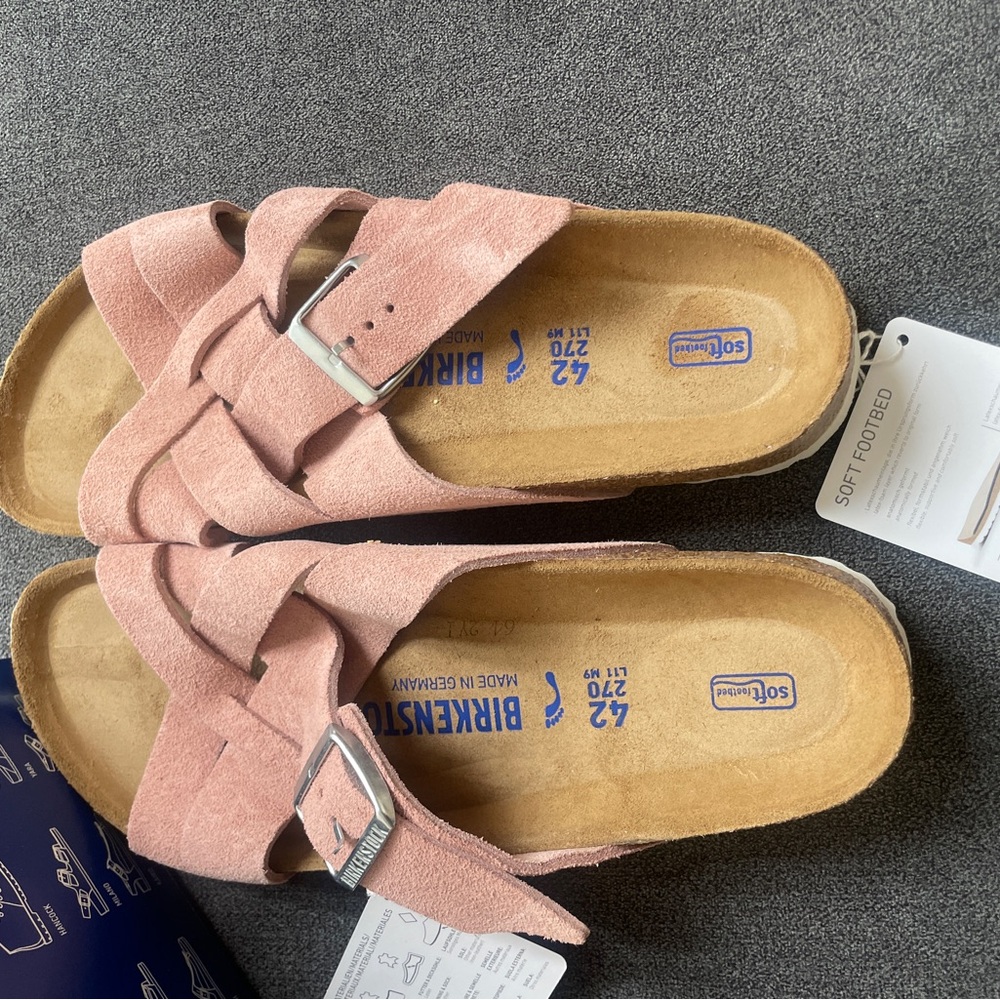 Birkenstock BNWT Women's Soft Pink Sandals soft footbed
